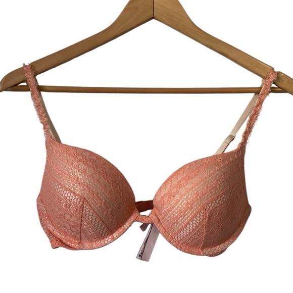 Victoria's Secret Push up Bra Lightly Padded Floral Lace Coral Underwired 32D - Picture 1 of 7